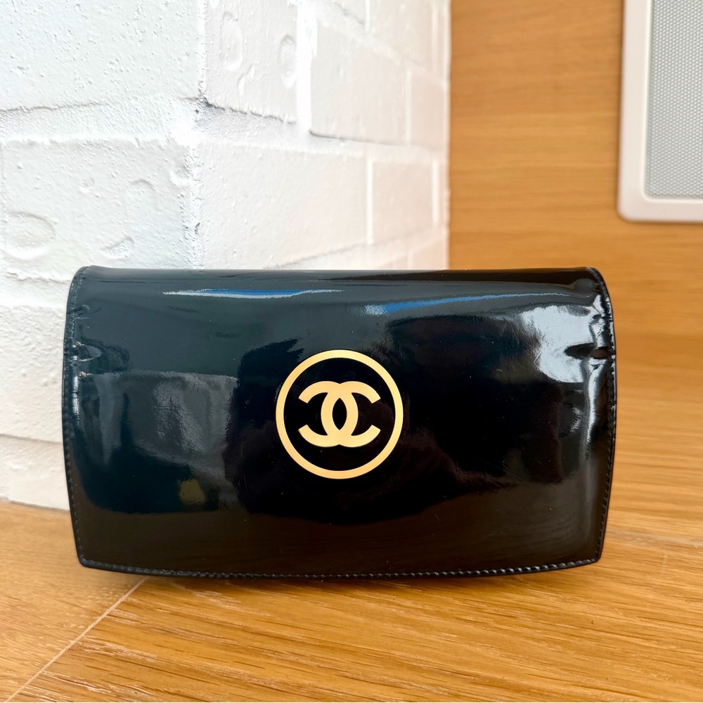 Chanel Authentic Vintage Black Patent Leather Wallet